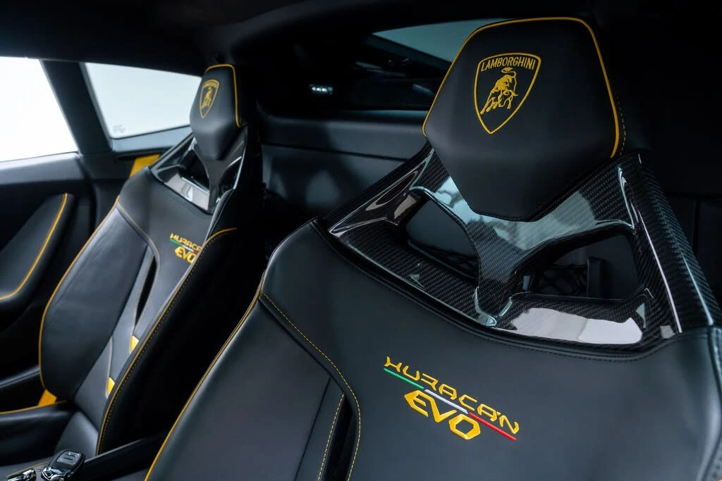 2022 Lamborghini Huracan - Image 30 of 31
