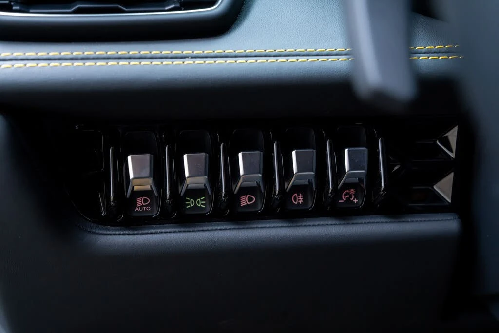 2022 Lamborghini Huracan - Image 27 of 31