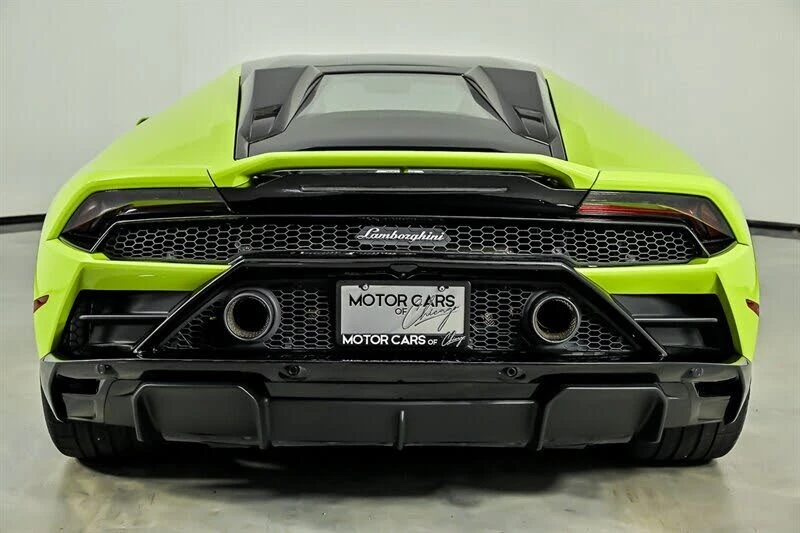 2022 Lamborghini Huracan - Image 9 of 31