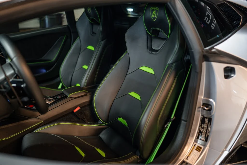 2022 Lamborghini Huracan - Image 16 of 21