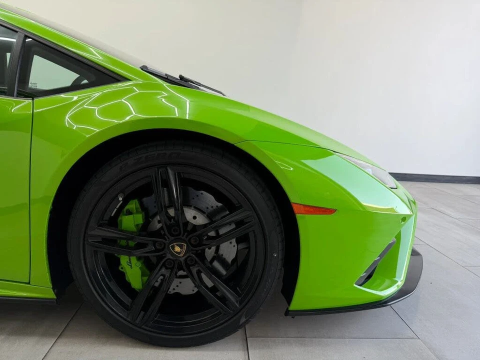 2022 Lamborghini Huracan - Image 22 of 31