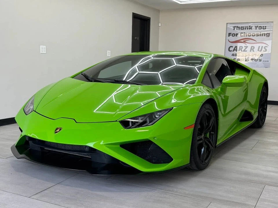 2022 Lamborghini Huracan - Image 2 of 31