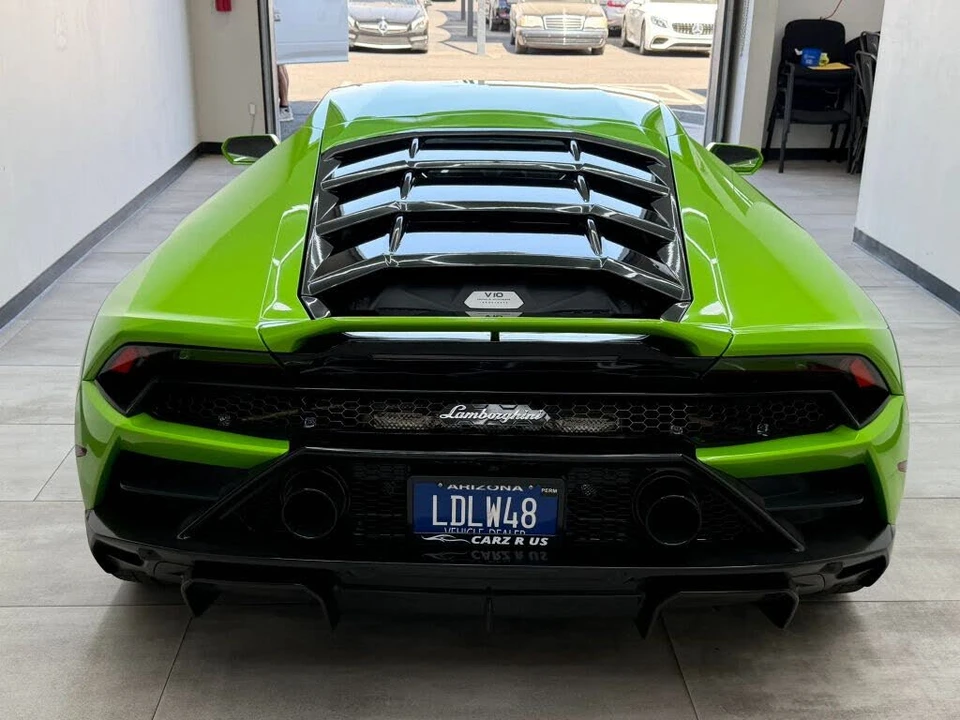 2022 Lamborghini Huracan - Image 7 of 31
