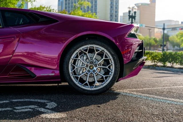 2022 Lamborghini Huracan - Image 9 of 25