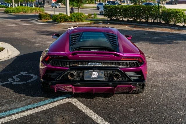 2022 Lamborghini Huracan - Image 12 of 25