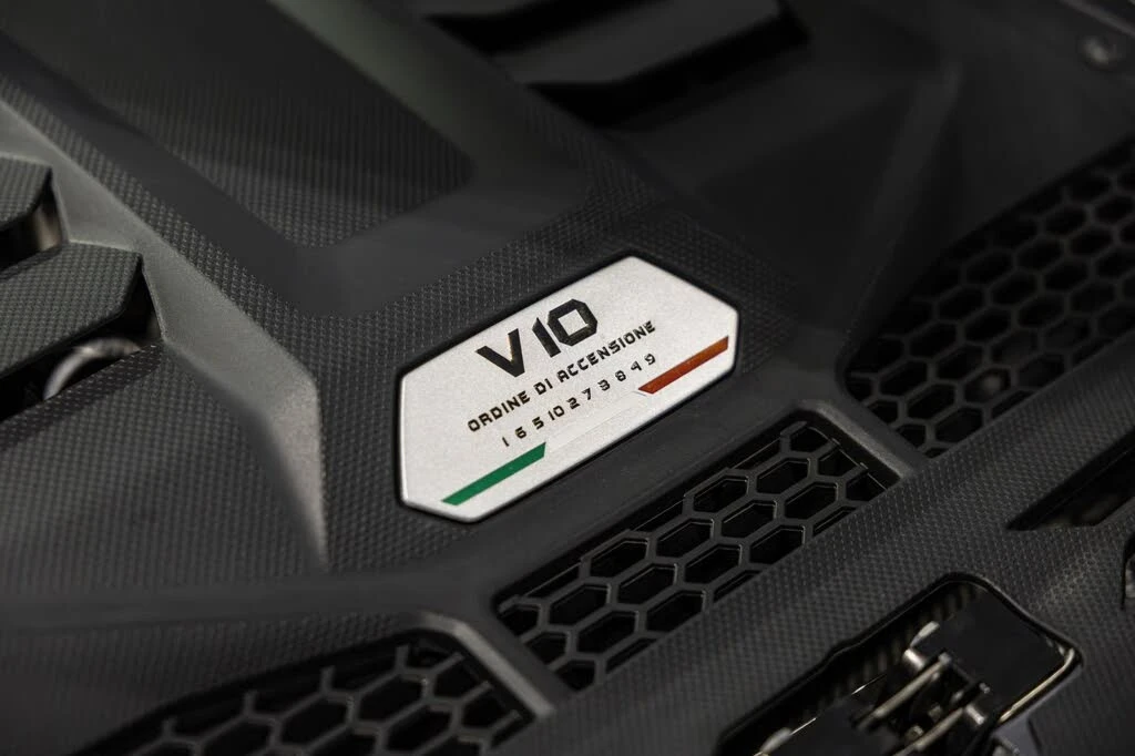2022 Lamborghini Huracan - Image 30 of 31