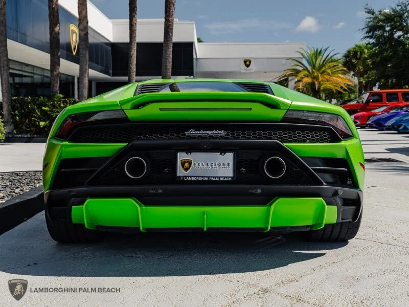 2022 Lamborghini Huracan - Image 5 of 31