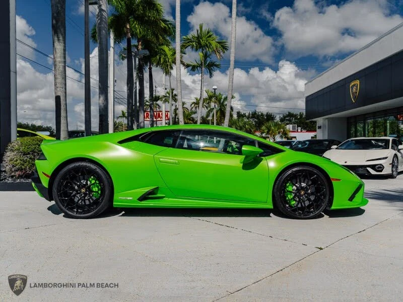 2022 Lamborghini Huracan - Image 7 of 31