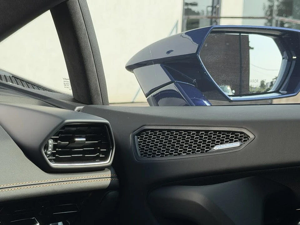 2022 Lamborghini Huracan - Image 14 of 28