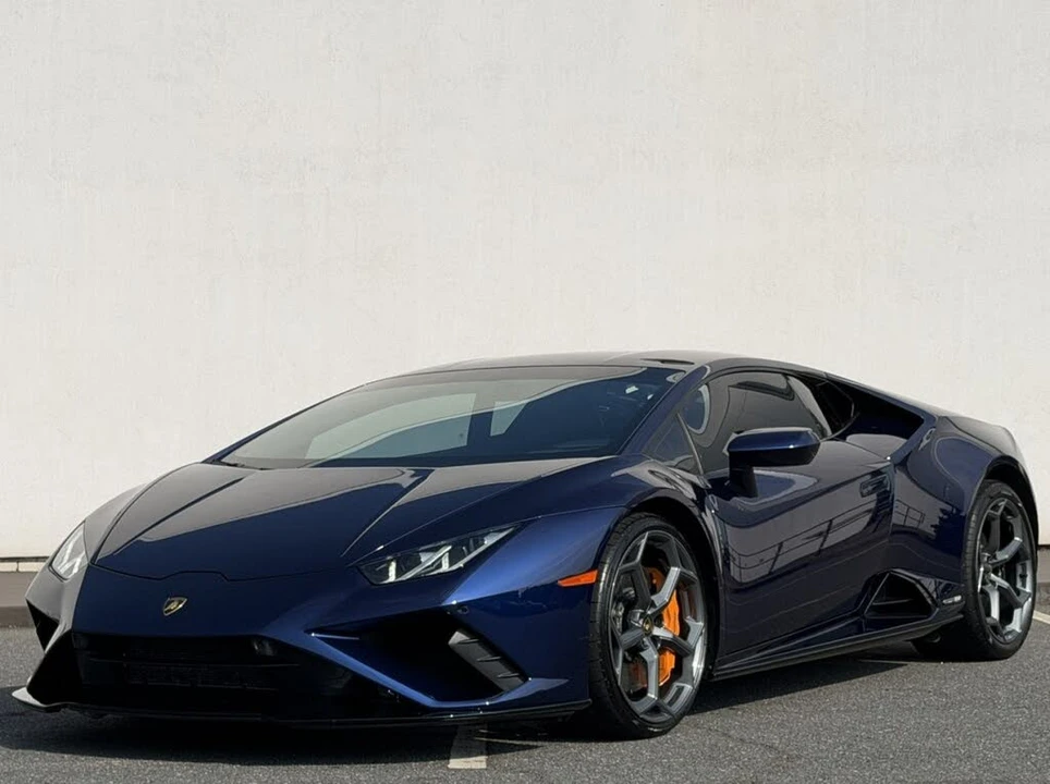 2022 Lamborghini Huracan - Image 3 of 28
