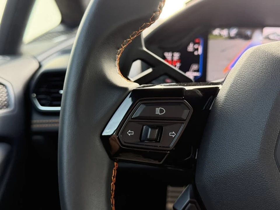 2022 Lamborghini Huracan - Image 22 of 28