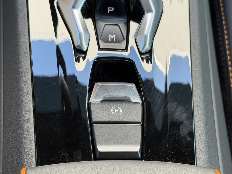 2022 Lamborghini Huracan - Image 19 of 28