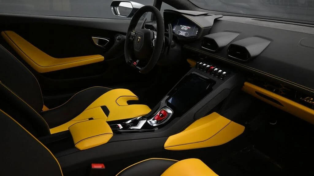 2022 Lamborghini Huracan - Image 10 of 24