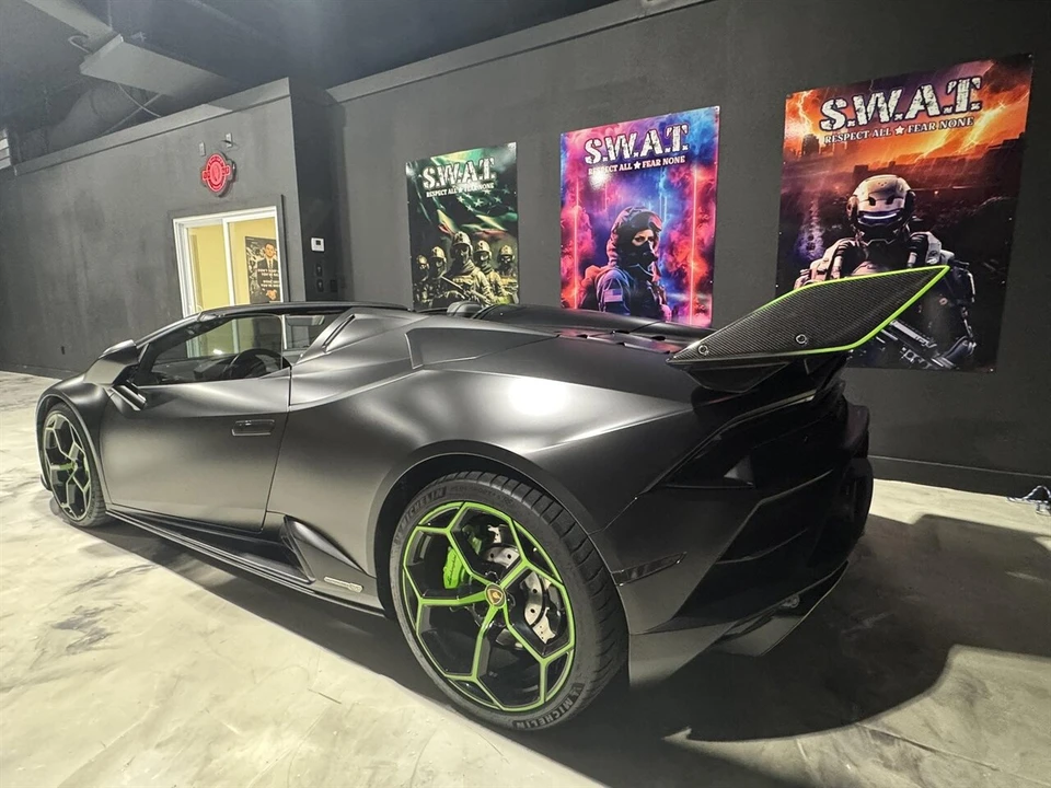 2022 Lamborghini Huracan - Image 5 of 9