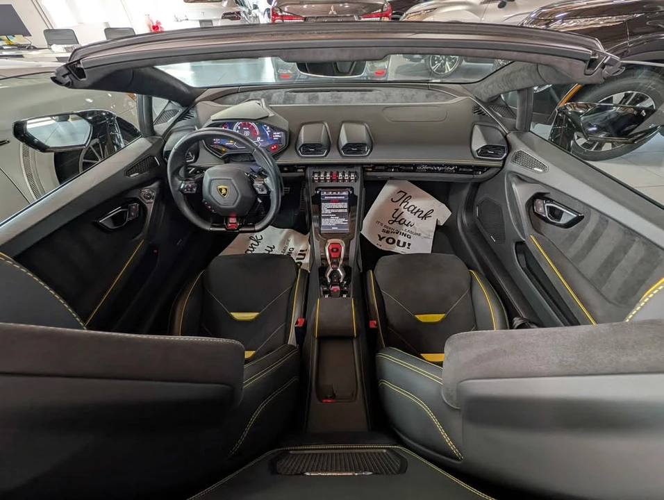 2022 Lamborghini Huracan LP610-2 EVO - Image 7 of 16
