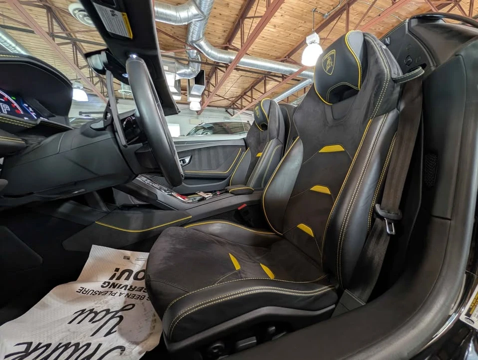 2022 Lamborghini Huracan LP610-2 EVO - Image 6 of 16