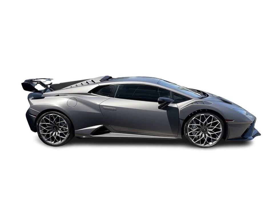 2022 Lamborghini Huracan - Image 16 of 20