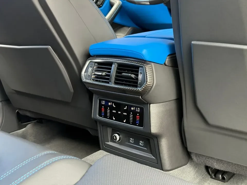 2022 Lamborghini Urus - Image 5 of 20