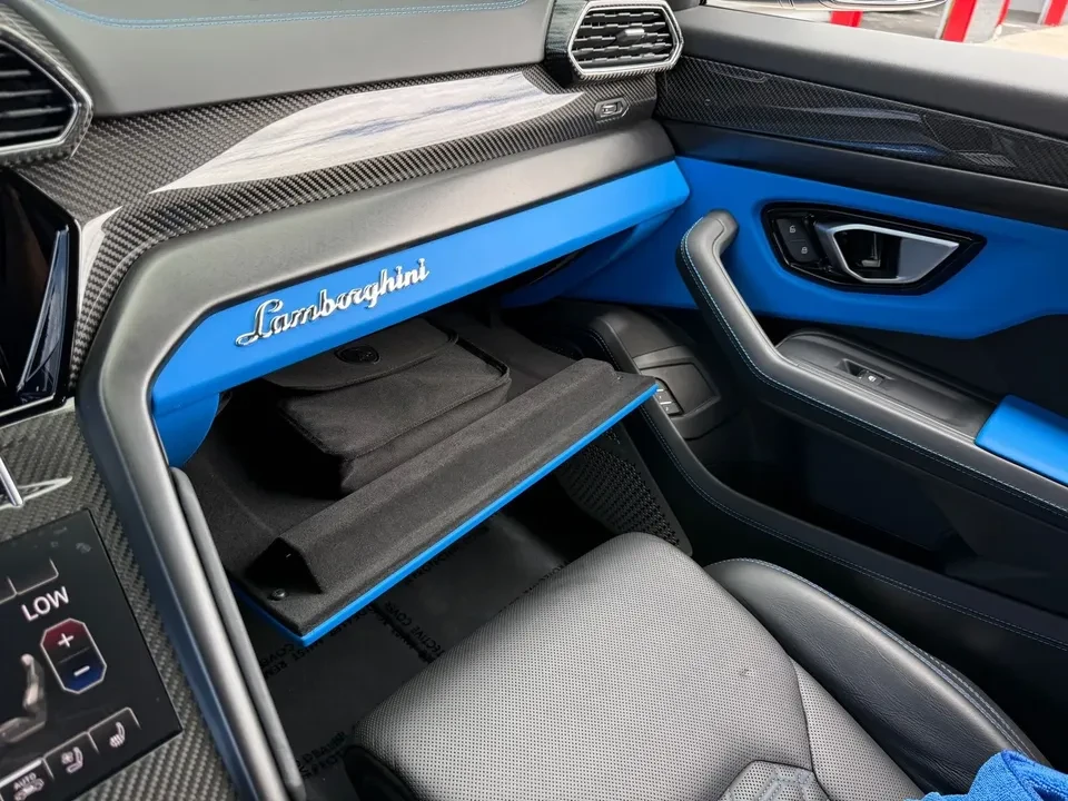 2022 Lamborghini Urus - Image 6 of 20