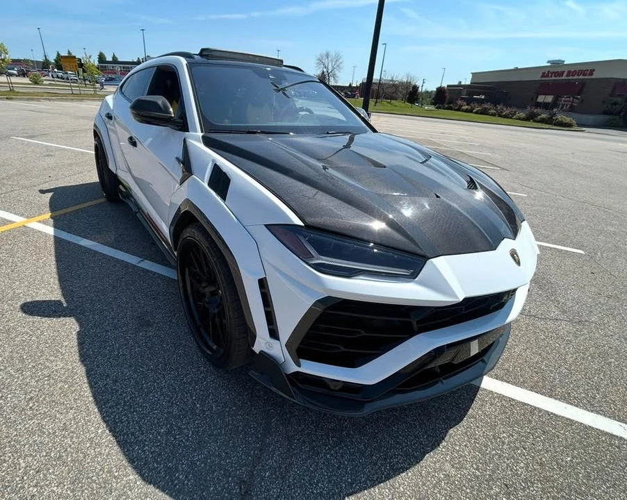 2022 Lamborghini Urus - Image 4 of 12