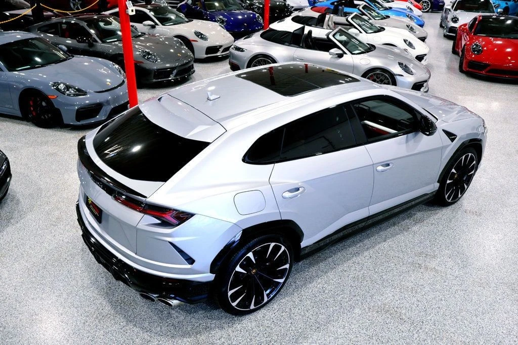 2022 Lamborghini Urus - Image 6 of 12