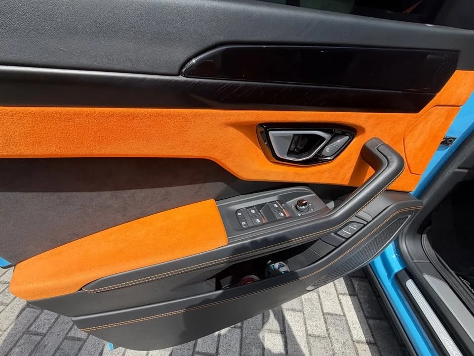 2022 Lamborghini Urus - Image 13 of 20