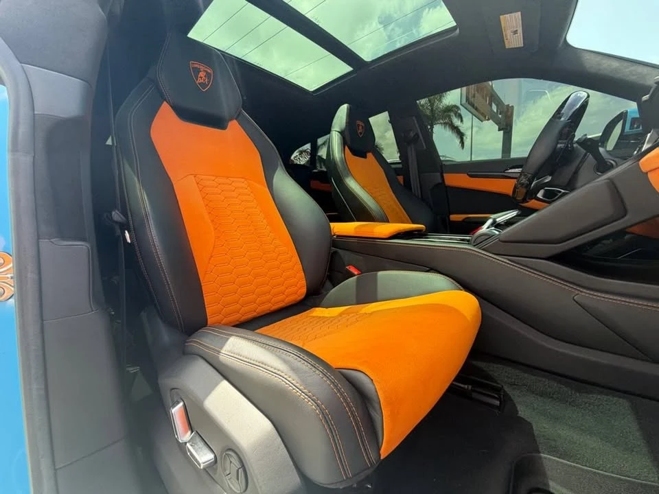 2022 Lamborghini Urus - Image 17 of 20