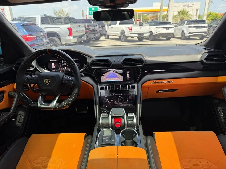 2022 Lamborghini Urus - Image 19 of 20