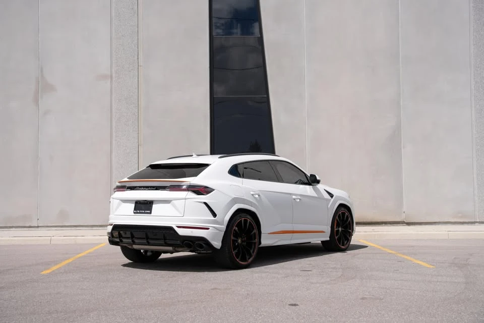 2022 Lamborghini Urus - Image 4 of 20