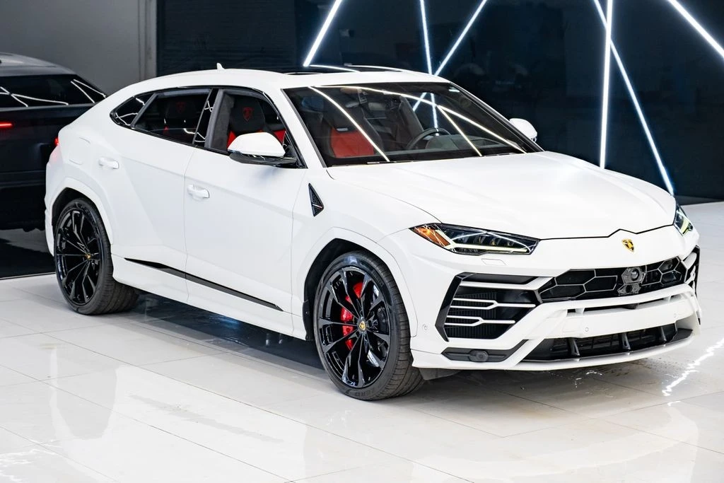 2022 Lamborghini Urus - Image 7 of 31