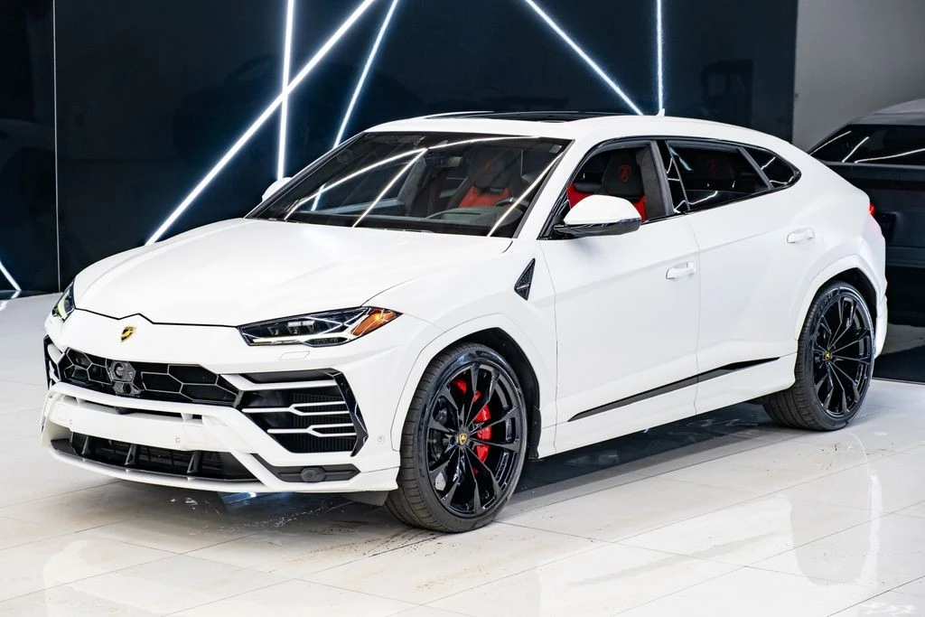 2022 Lamborghini Urus - Image 3 of 31