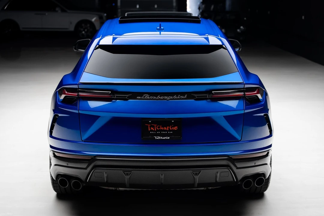 2022 Lamborghini Urus - Image 29 of 31