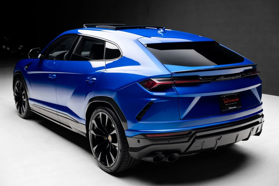 2022 Lamborghini Urus - Image 28 of 31