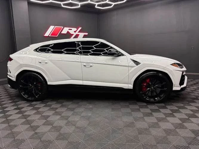 2022 Lamborghini Urus - Image 9 of 20