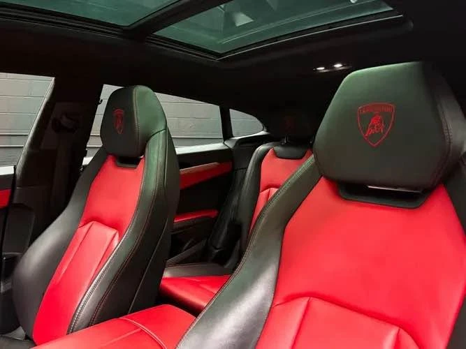 2022 Lamborghini Urus - Image 14 of 20