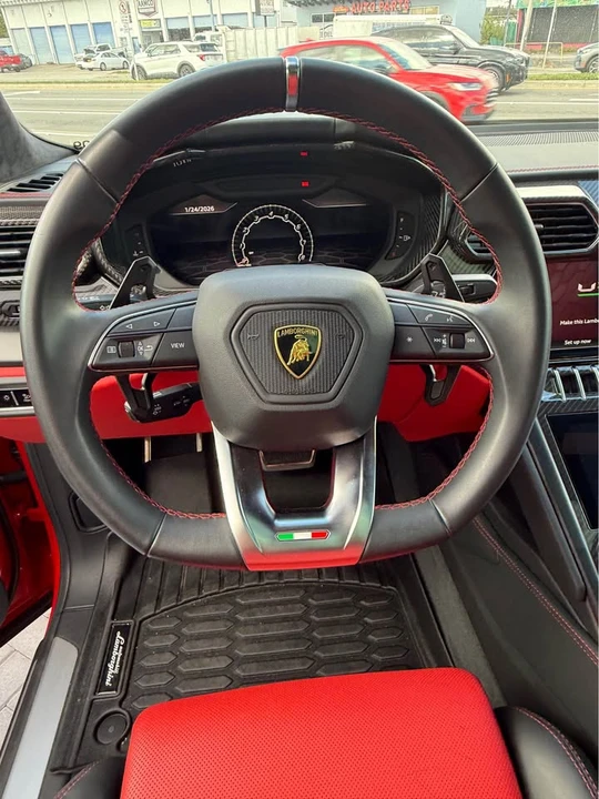 2022 Lamborghini Urus - Image 12 of 12