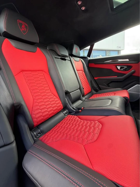 2022 Lamborghini Urus - Image 9 of 12