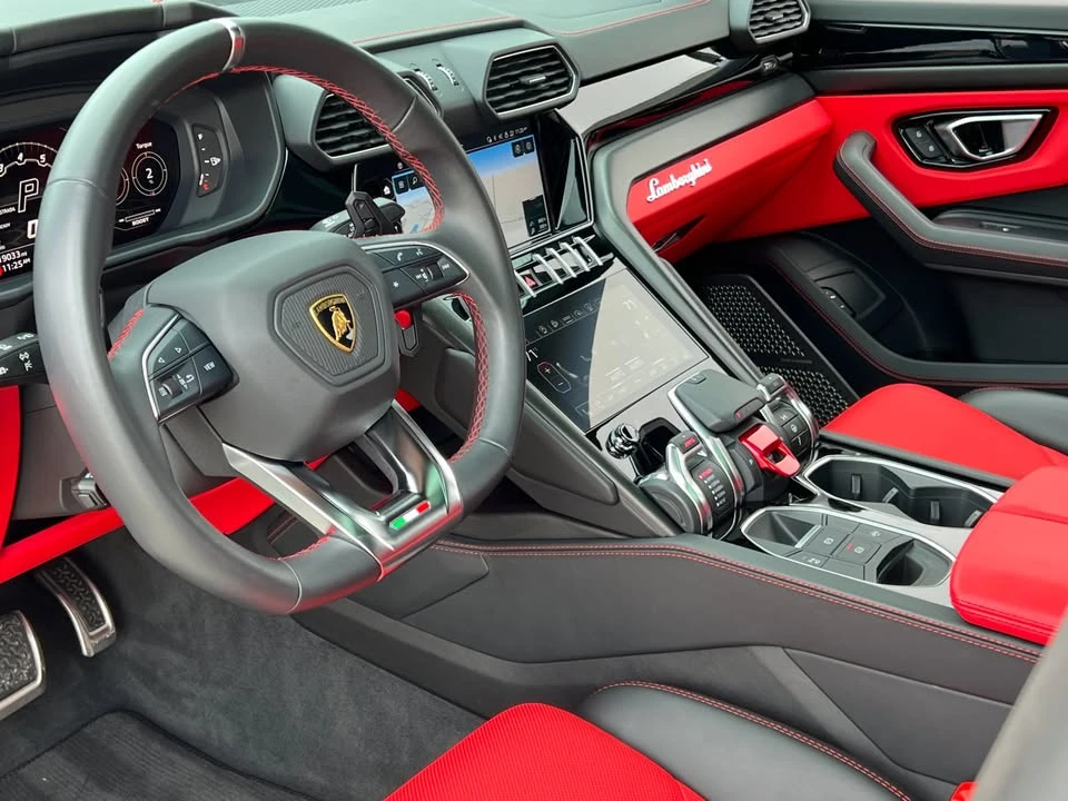 2022 Lamborghini Urus - Image 7 of 19