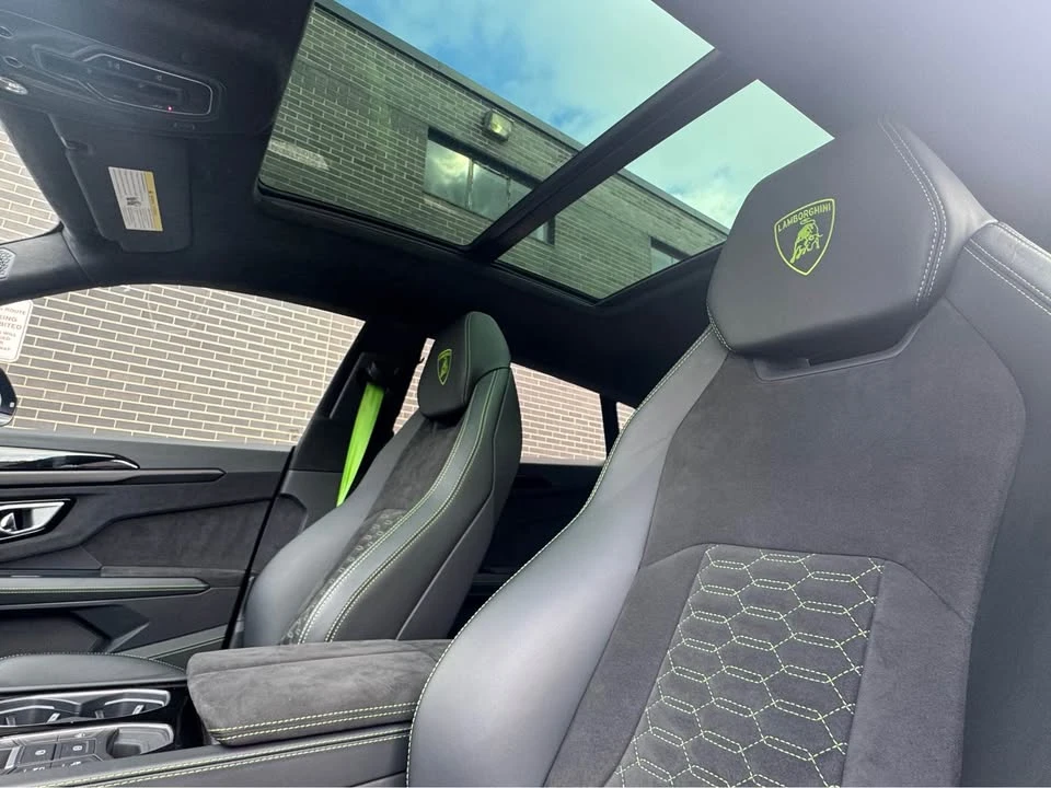2022 Lamborghini Urus - Image 11 of 16