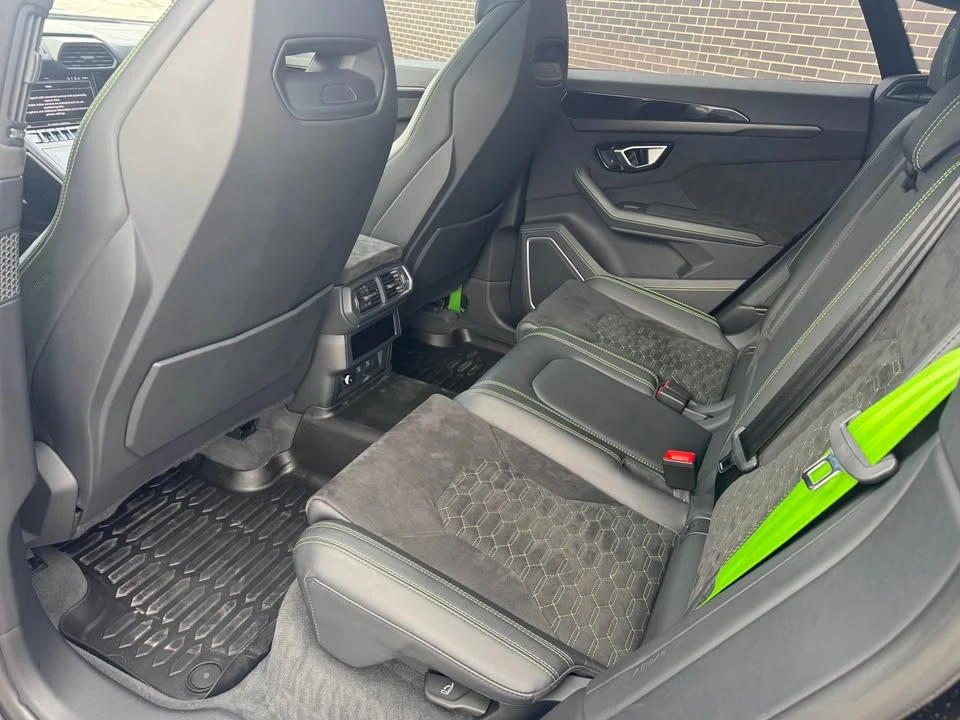 2022 Lamborghini Urus - Image 7 of 16