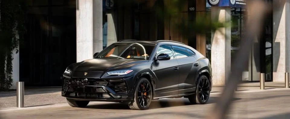 2022 Lamborghini Urus - Image 2 of 6