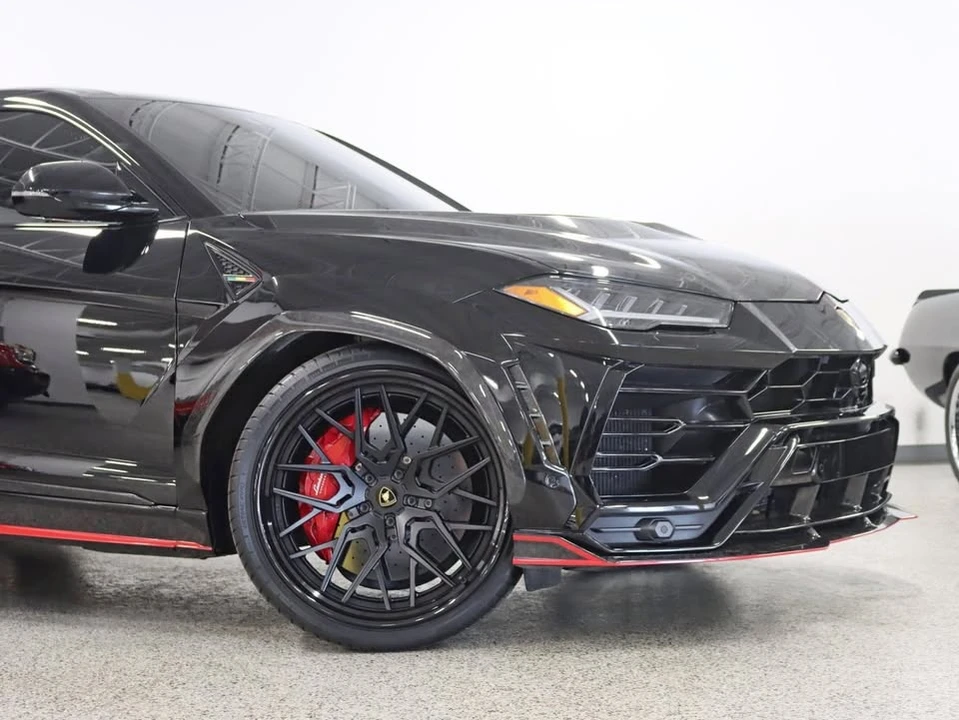 2022 Lamborghini Urus - Image 2 of 20