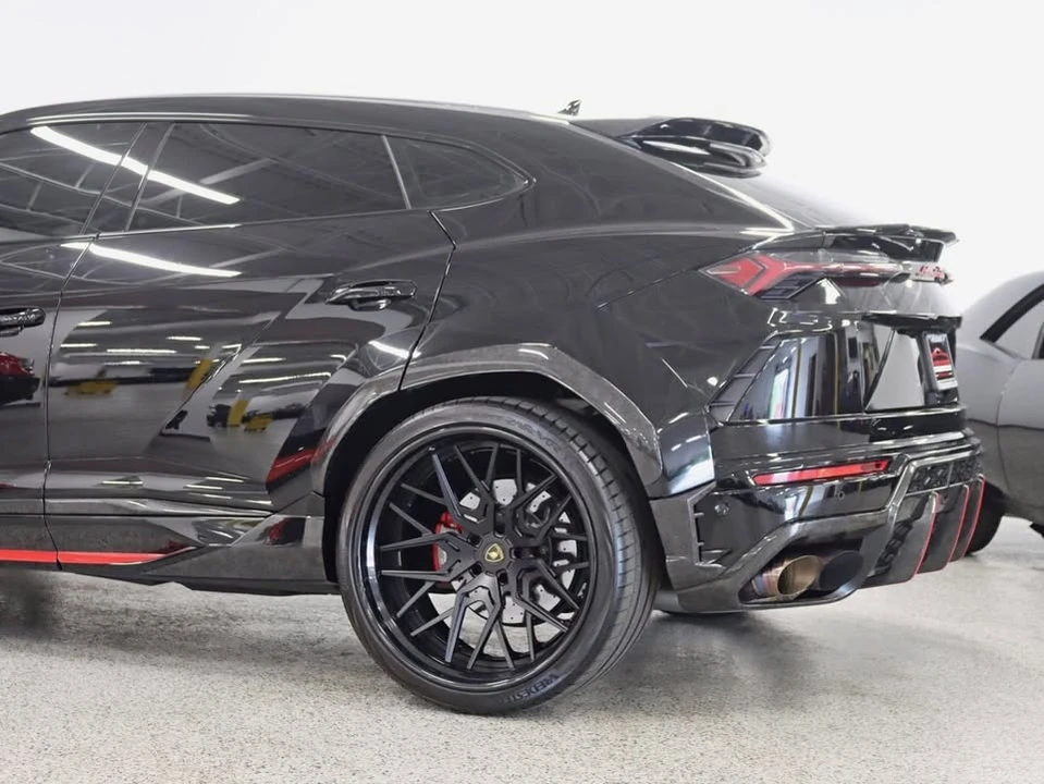 2022 Lamborghini Urus - Image 12 of 20