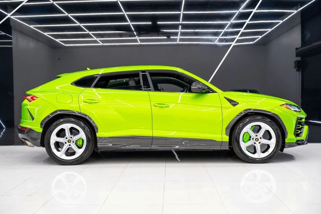 2022 Lamborghini Urus - Image 9 of 21