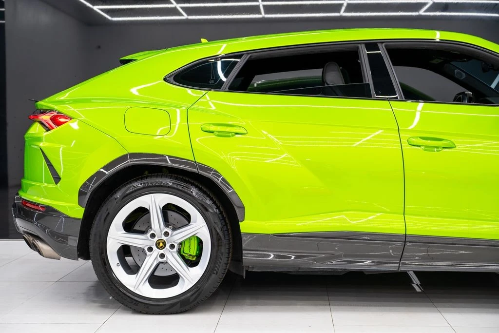 2022 Lamborghini Urus - Image 10 of 21