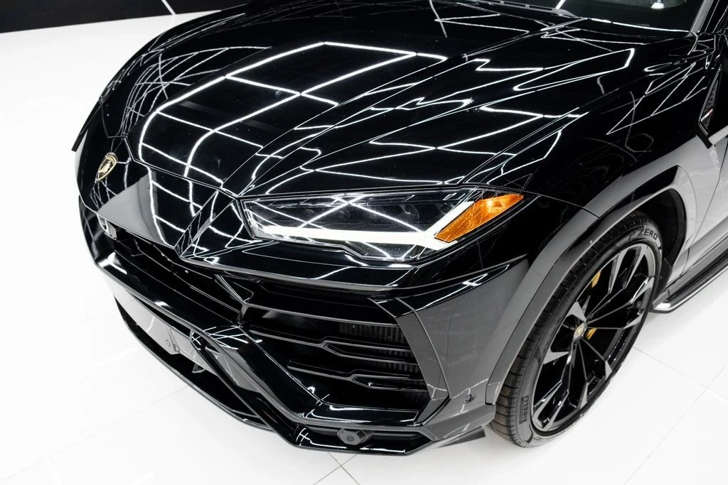 2022 Lamborghini Urus - Image 7 of 21