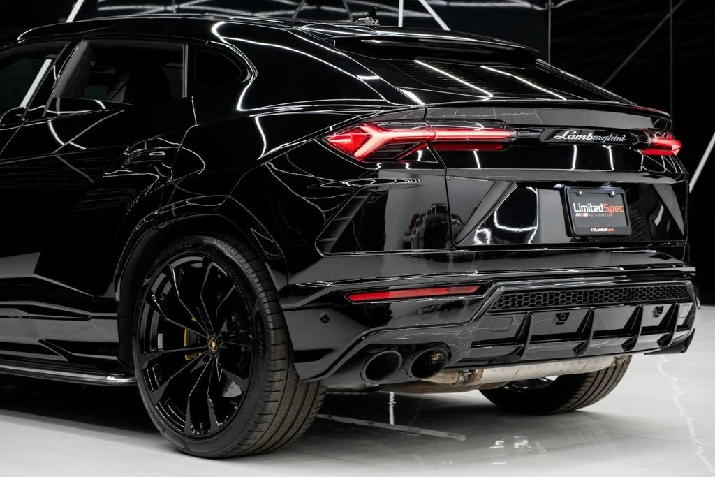 2022 Lamborghini Urus - Image 13 of 21