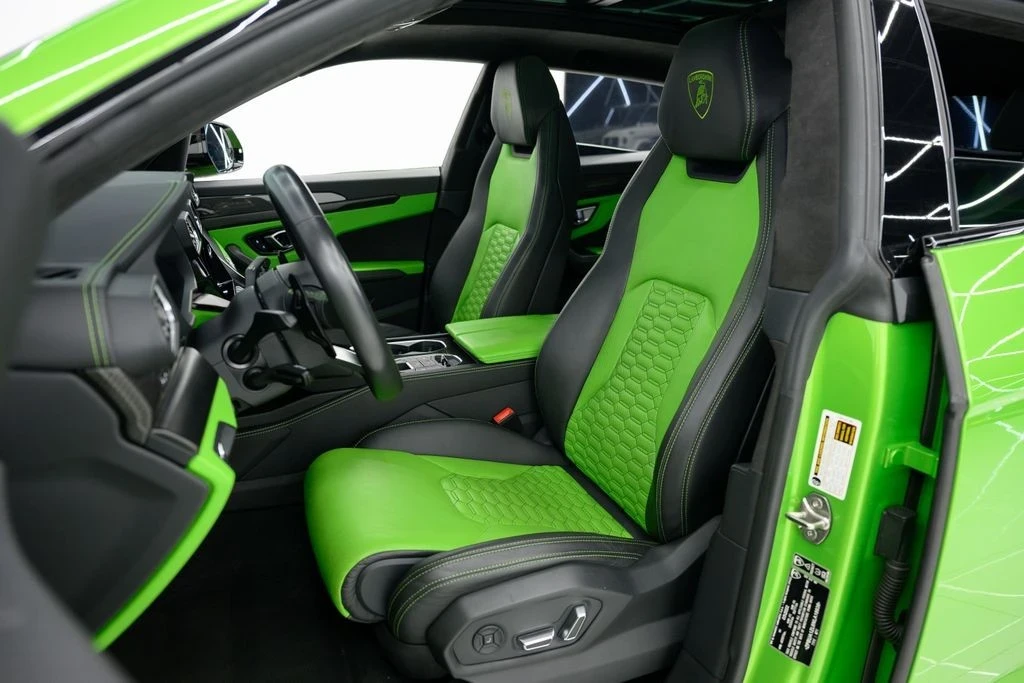 2022 Lamborghini Urus - Image 19 of 21