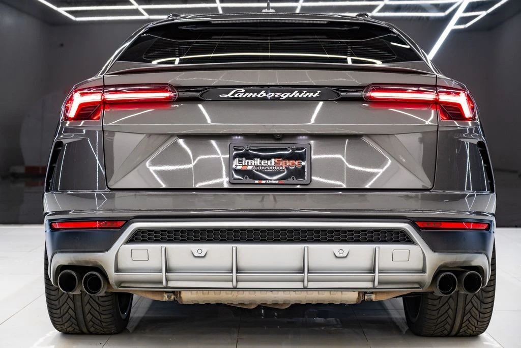 2022 Lamborghini Urus - Image 12 of 31