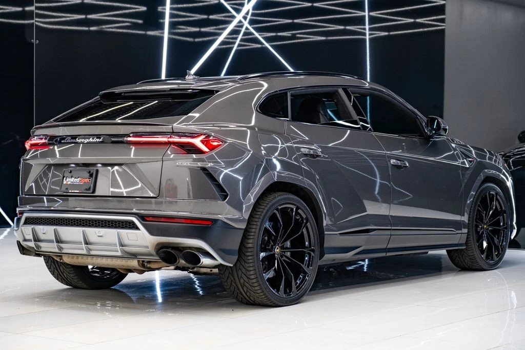 2022 Lamborghini Urus - Image 14 of 31